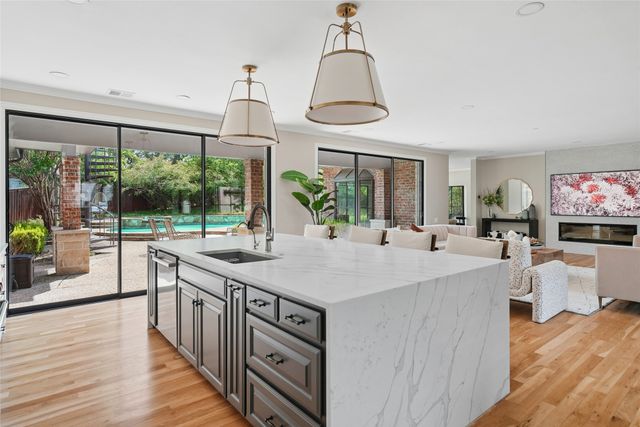 6030 Club Oaks Drive, Dallas, TX 75248