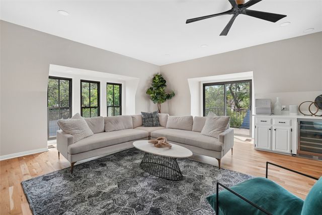 6030 Club Oaks Drive, Dallas, TX 75248