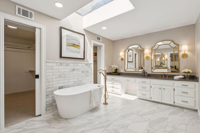 6030 Club Oaks Drive, Dallas, TX 75248