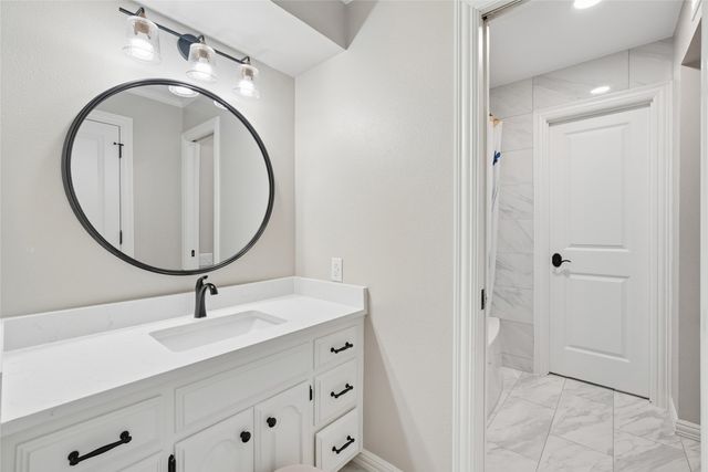 6030 Club Oaks Drive, Dallas, TX 75248