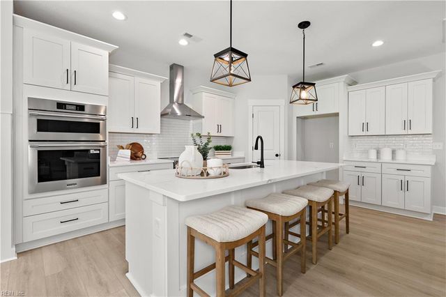 MM Ashbee, Chesapeake, VA 23322