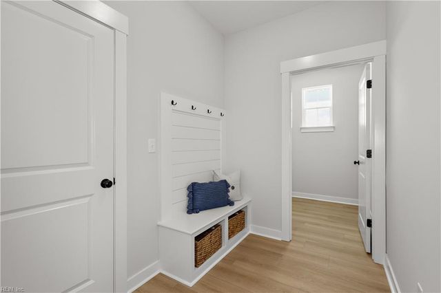 MM Ashbee, Chesapeake, VA 23322