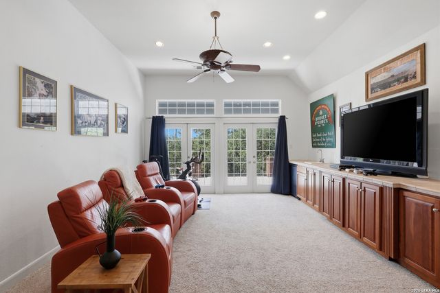 615 Pinon Blvd, San Antonio, TX 78260