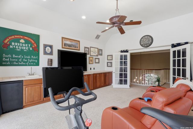 615 Pinon Blvd, San Antonio, TX 78260