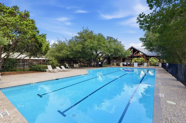 615 Pinon Blvd, San Antonio, TX 78260
