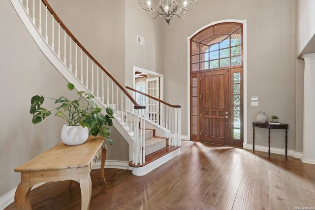 615 Pinon Blvd, San Antonio, TX 78260