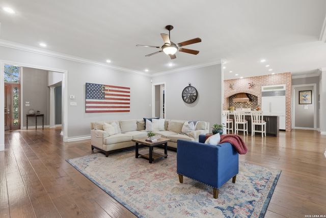 615 Pinon Blvd, San Antonio, TX 78260