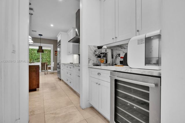 8020 SW 62nd Ave, Miami, FL 33143