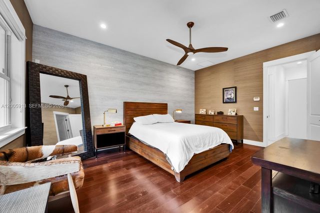 8020 SW 62nd Ave, Miami, FL 33143