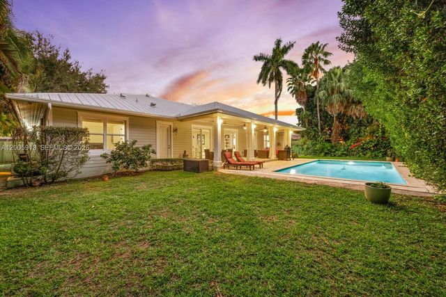 8020 SW 62nd Ave, Miami, FL 33143