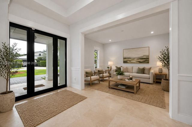 8020 SW 62nd Ave, Miami, FL 33143