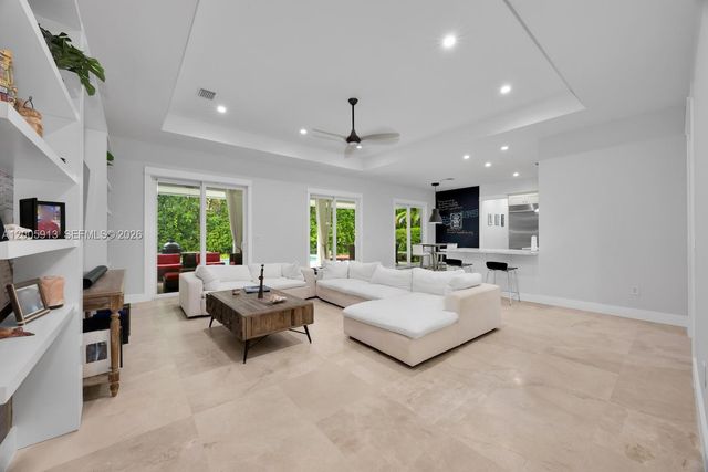 8020 SW 62nd Ave, Miami, FL 33143