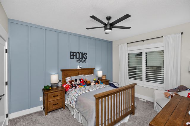 14752 Stonecrop Drive, Urbandale, IA 50323