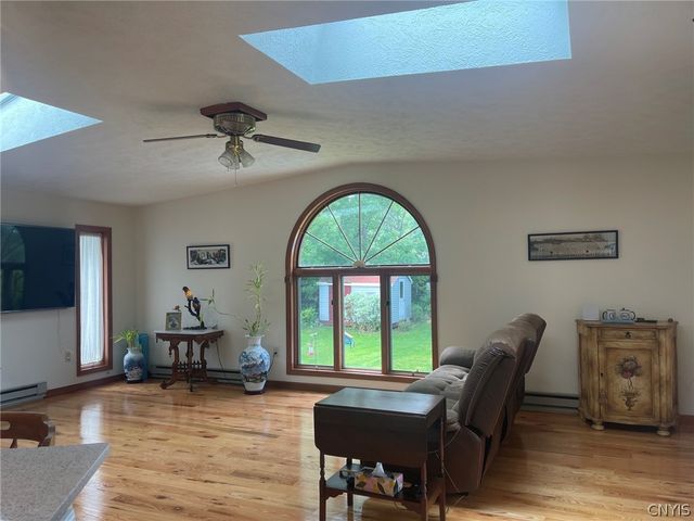 543 East Campbell Avenue, Sherrill, NY 13461