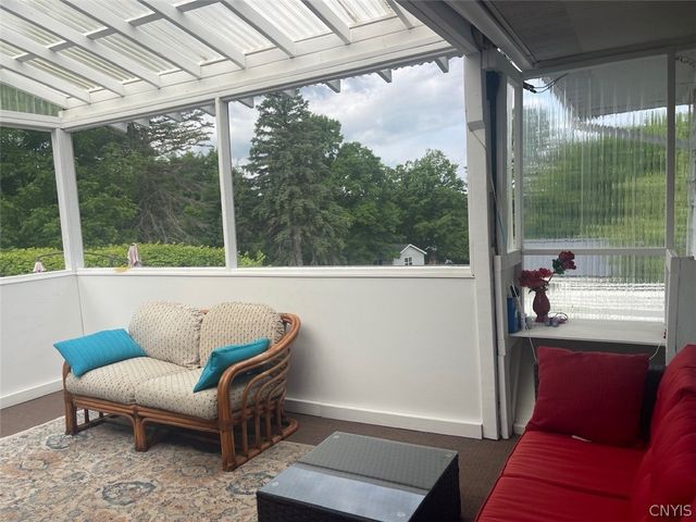 543 East Campbell Avenue, Sherrill, NY 13461