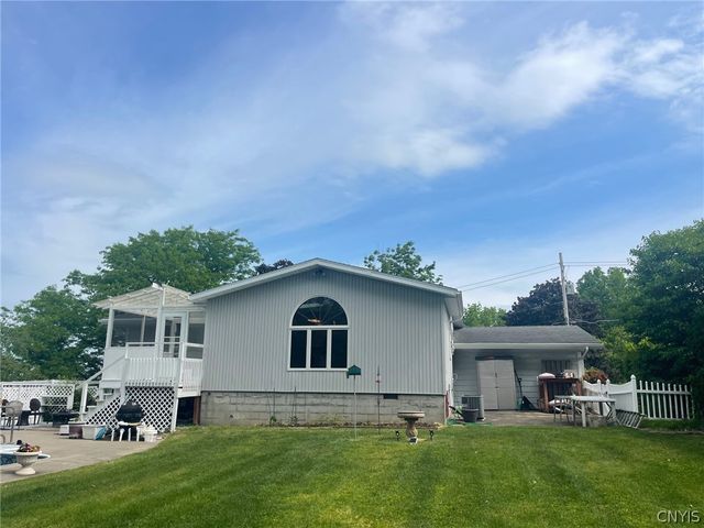 543 East Campbell Avenue, Sherrill, NY 13461