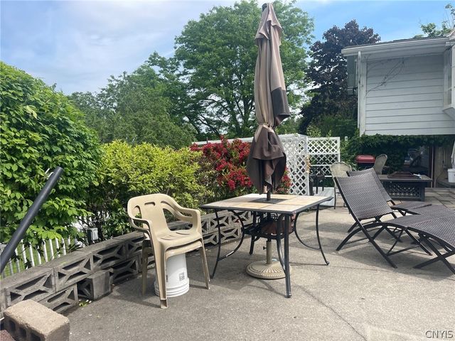 543 East Campbell Avenue, Sherrill, NY 13461