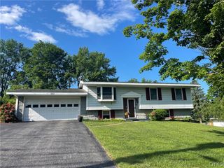 543 East Campbell Avenue, Sherrill, NY 13461