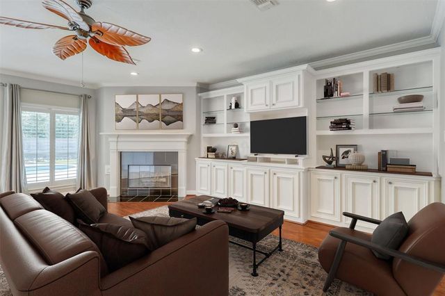 2114 Summerland Drive N, Richmond, TX 77406