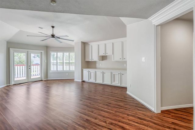 2114 Summerland Drive N, Richmond, TX 77406