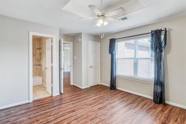 2114 Summerland Drive N, Richmond, TX 77406