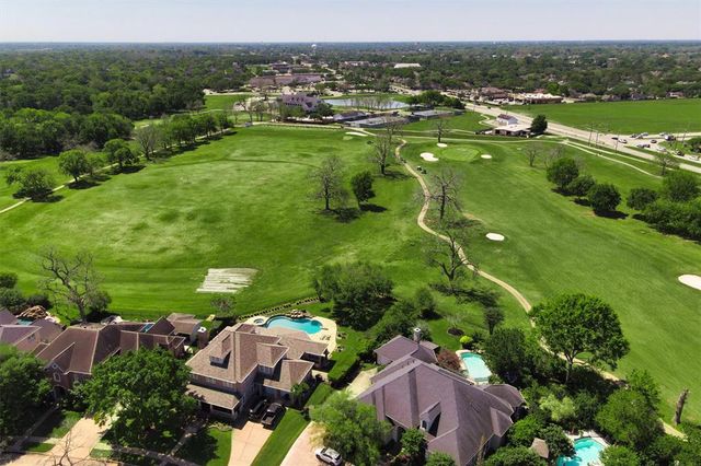 2114 Summerland Drive N, Richmond, TX 77406