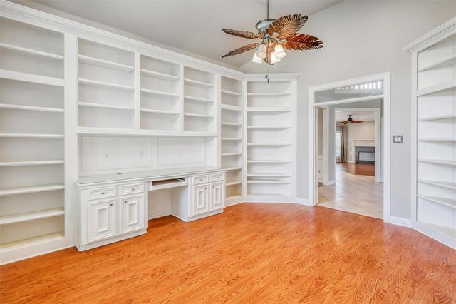 2114 Summerland Drive N, Richmond, TX 77406