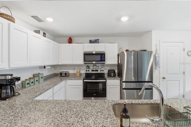 8361 N ELKCAM BOULEVARD, Citrus Springs, FL 34433