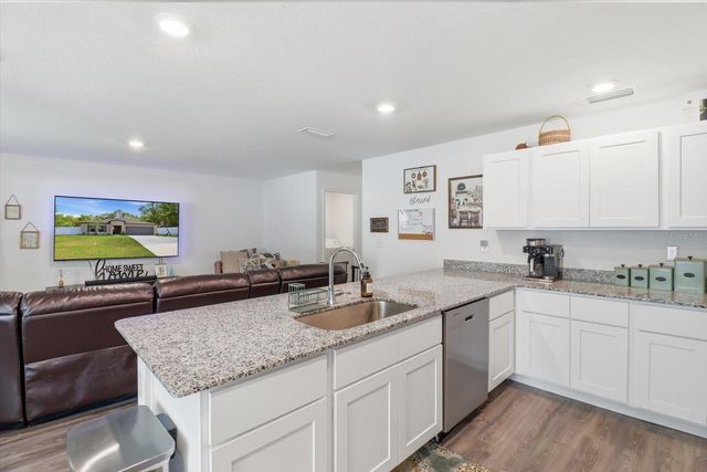 8361 N ELKCAM BOULEVARD, Citrus Springs, FL 34433