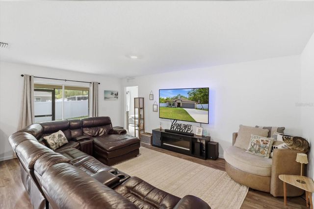 8361 N ELKCAM BOULEVARD, Citrus Springs, FL 34433