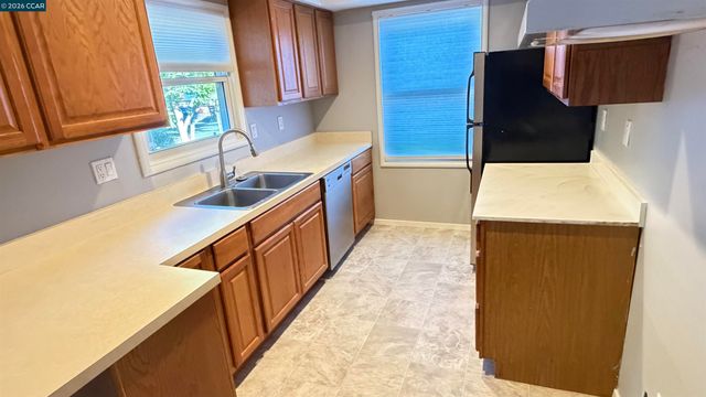 3655 Granzotto Dr, Concord, CA 94519