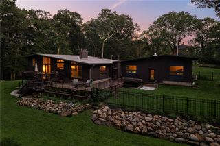 775 Major Potter Road, Warwick, RI 02818