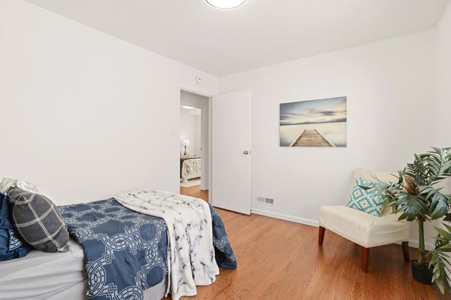 318 Saint Francis Boulevard, Daly City, CA 94015