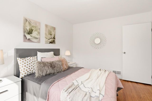 318 Saint Francis Boulevard, Daly City, CA 94015