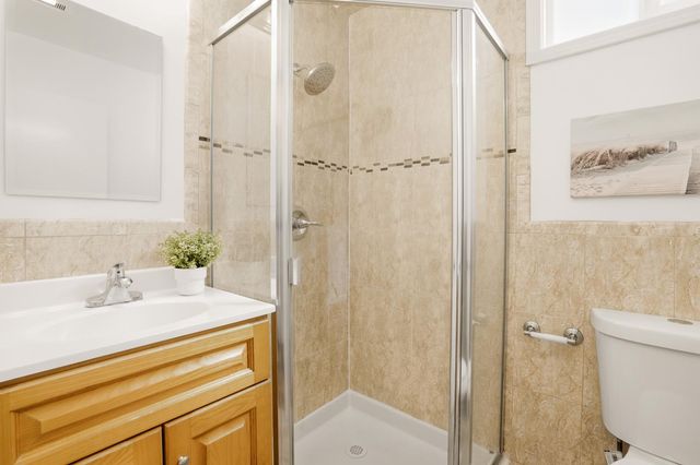 318 Saint Francis Boulevard, Daly City, CA 94015