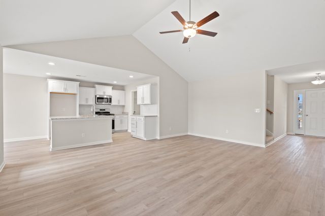 904 Woodside Dr., Conway, SC 29526