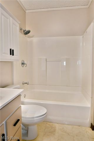 1806 Sheridan Avenue NE, Warren, OH 44483