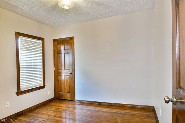 1806 Sheridan Avenue NE, Warren, OH 44483