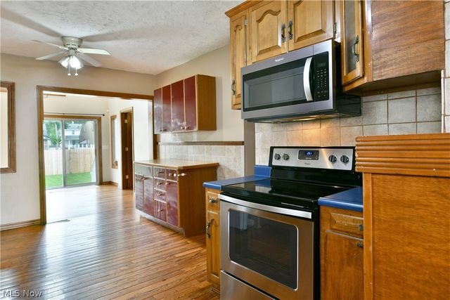 1806 Sheridan Avenue NE, Warren, OH 44483