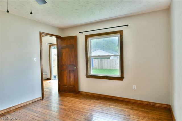 1806 Sheridan Avenue NE, Warren, OH 44483