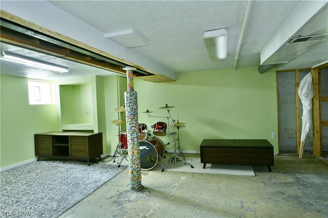 1806 Sheridan Avenue NE, Warren, OH 44483