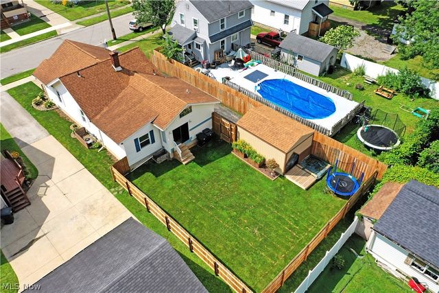 1806 Sheridan Avenue NE, Warren, OH 44483