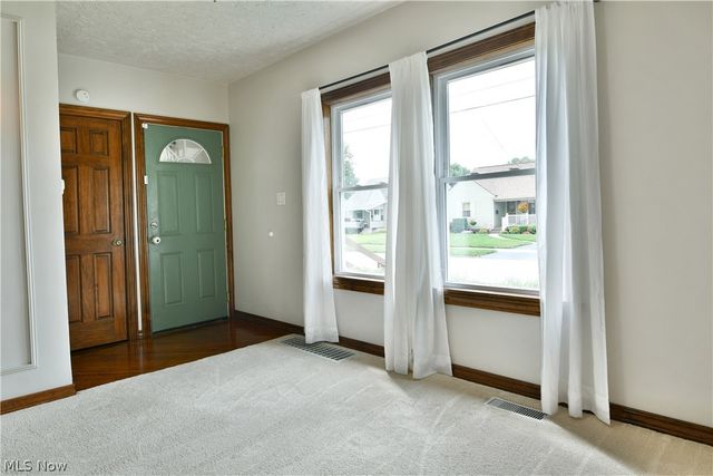 1806 Sheridan Avenue NE, Warren, OH 44483