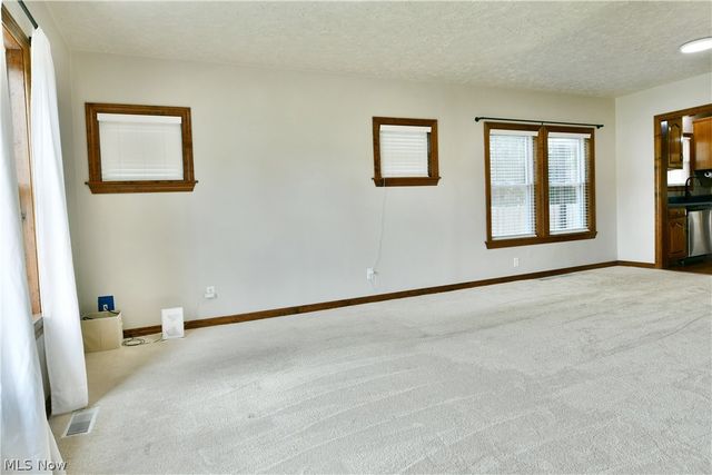 1806 Sheridan Avenue NE, Warren, OH 44483