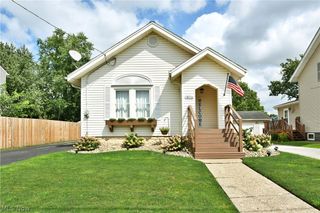 1806 Sheridan Avenue NE, Warren, OH 44483