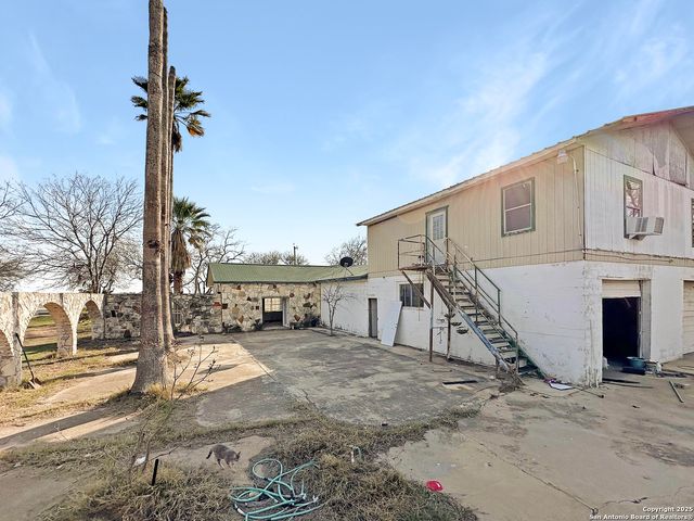 2103 Fm 2790, Lytle, TX 78052