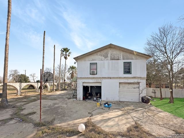 2103 Fm 2790, Lytle, TX 78052