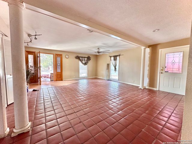 2103 Fm 2790, Lytle, TX 78052