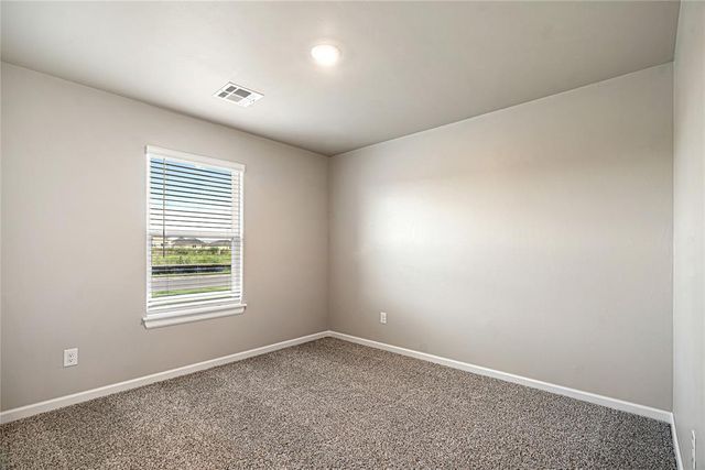 1918 Redwood Lane, El Reno, OK 73036