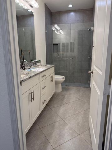 341 Oak Alley, Delray Beach, FL 33444